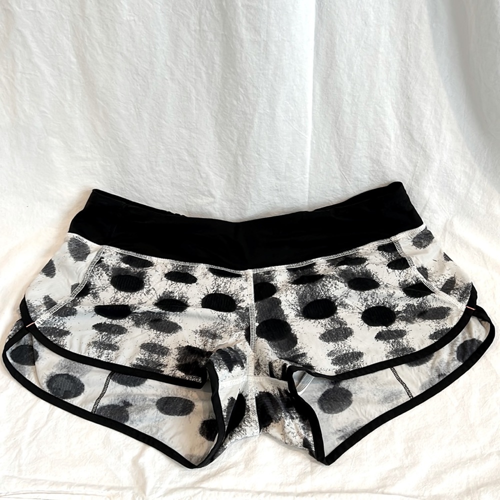 Lululemon Speed Shorts Seaside Dot Run Black Gray Size 10